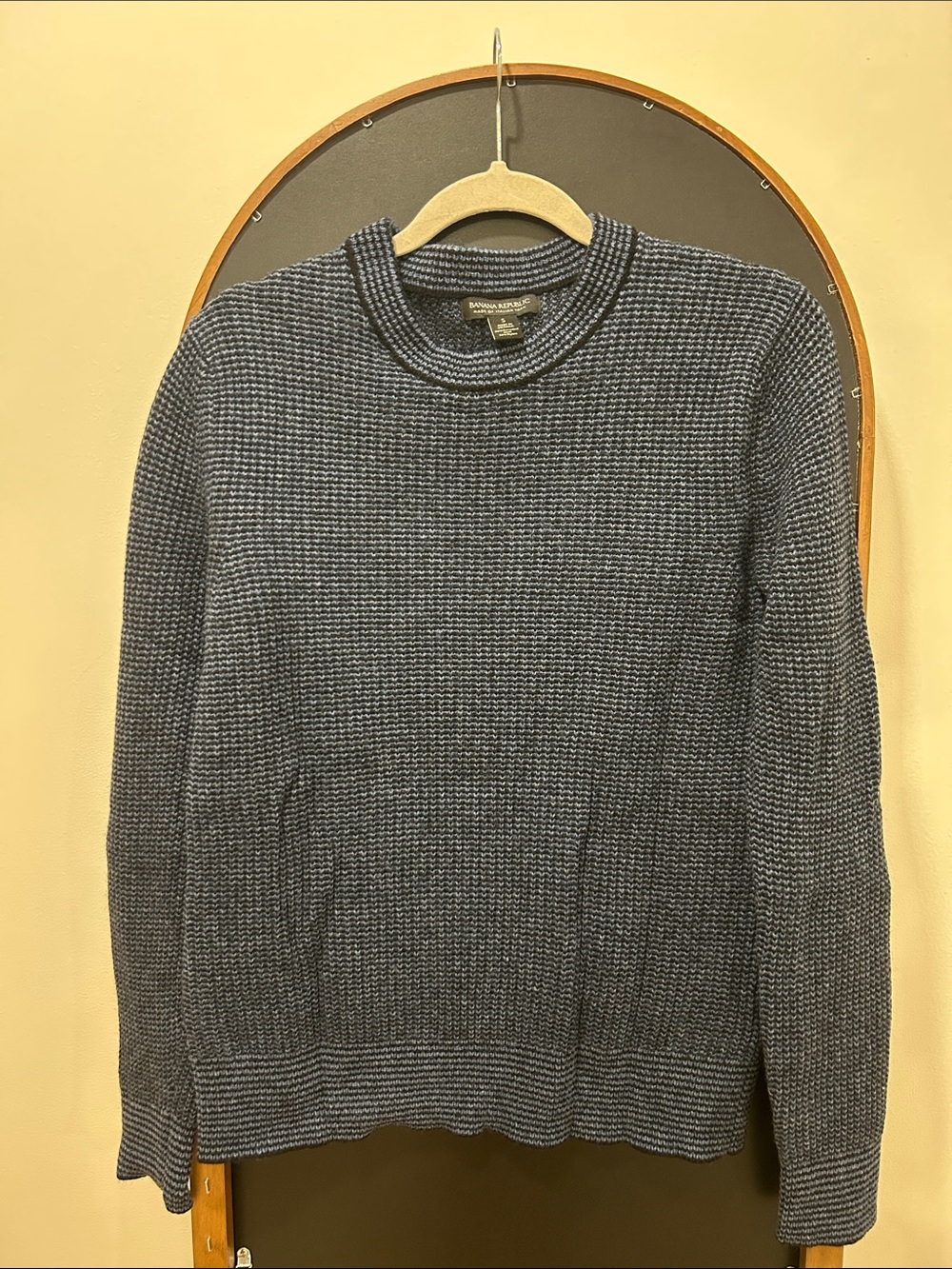 Banana Republic Men's Heathered Navy Crewneck Sweater